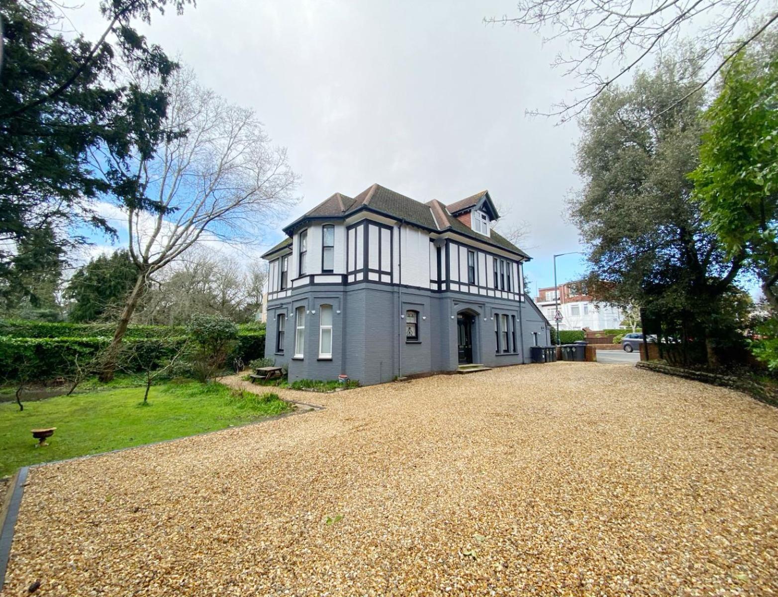 The Beach Hut - 1 Bedroom Apartment Near The Beach Bornemouth Extérieur photo